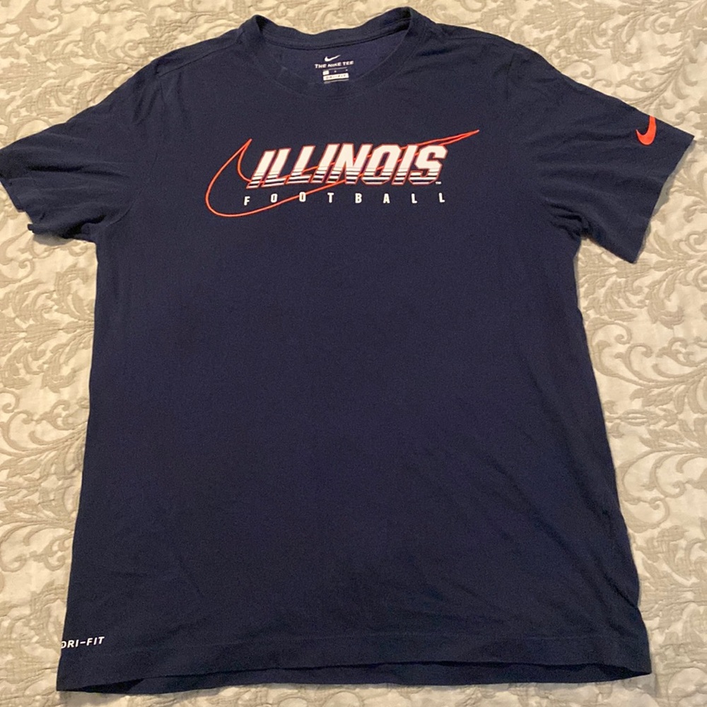 Blue Nike U of I football tee large dri fit